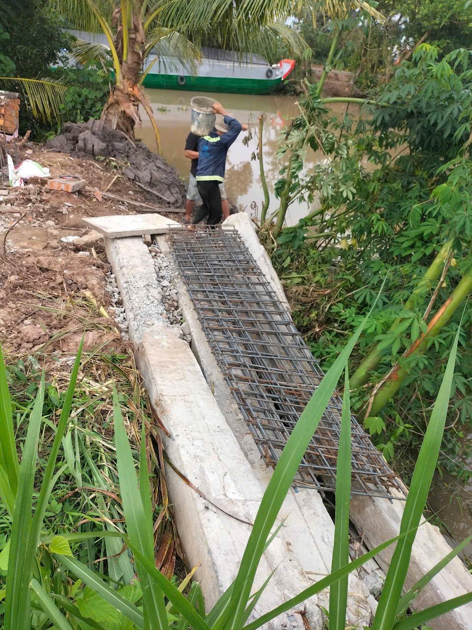 Rebar laid along the canal bank at the start of construction